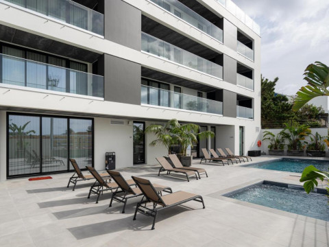 Alto Do Forte Apartments