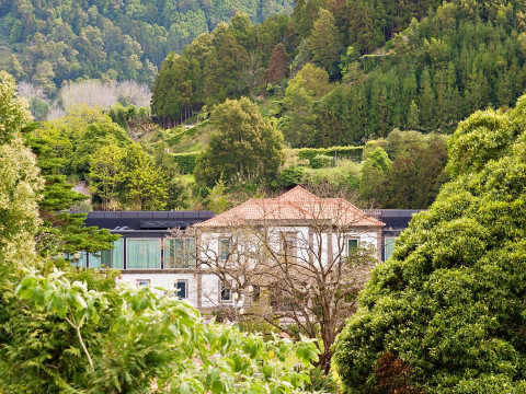 Caloura Ocean Resort  & Terra Nostra Gardens Furnas