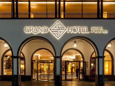 Deluxe 5 star Azores