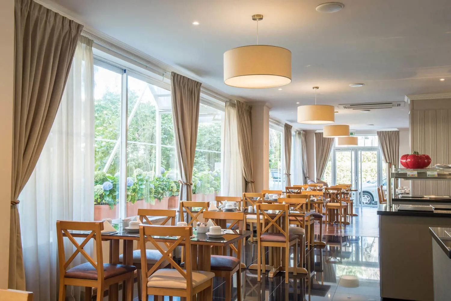 Image of restaurant