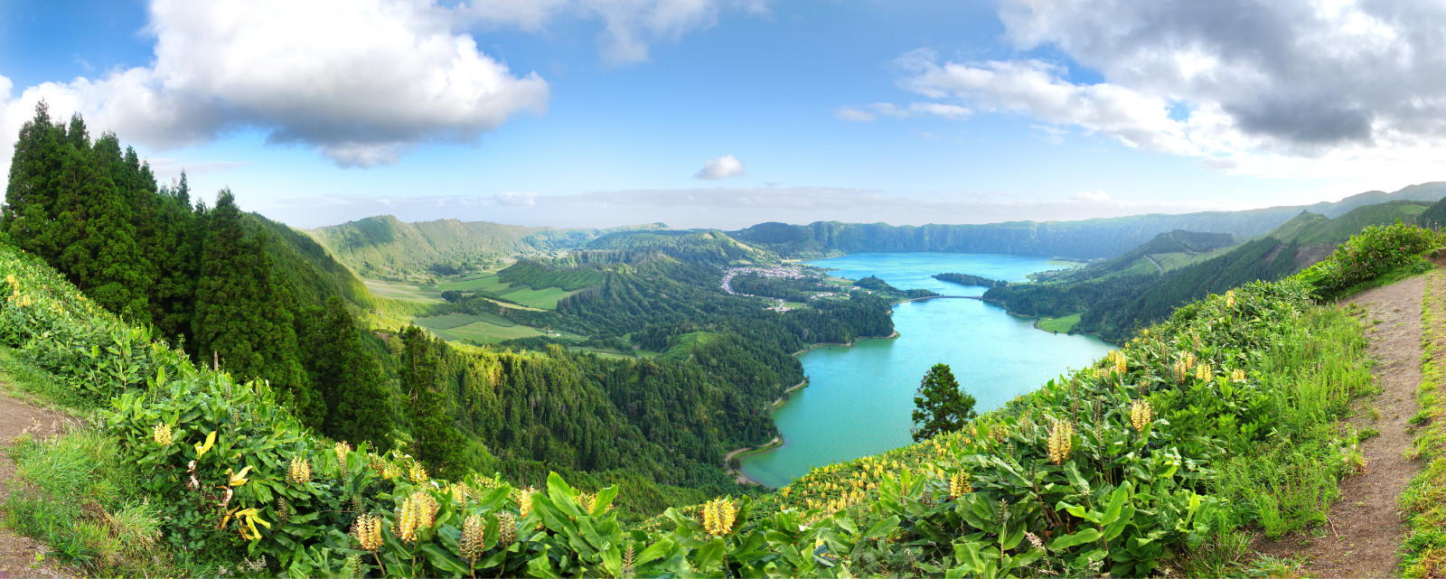 Image of Classic Sao Miguel Twin Centre